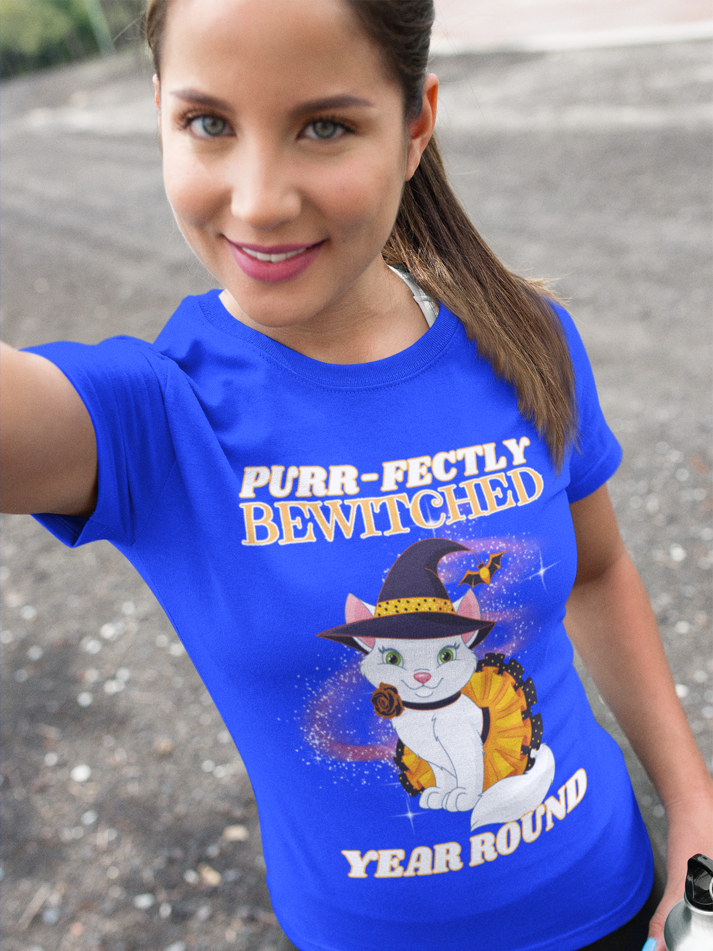 Purr-fectly bewitched Year Round