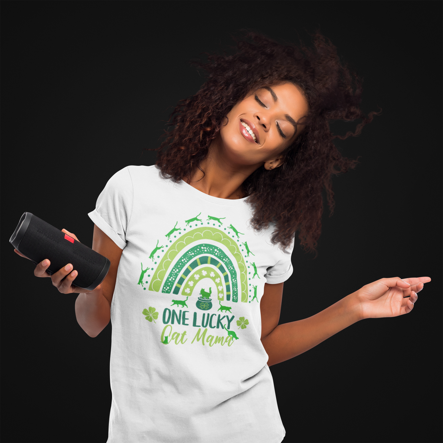 ONE LUCKY CAT MAMA